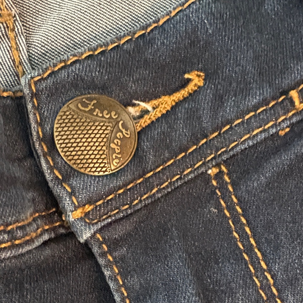 Free People Women's Dark Blue Cropped Jeans - Picture 3 of 5